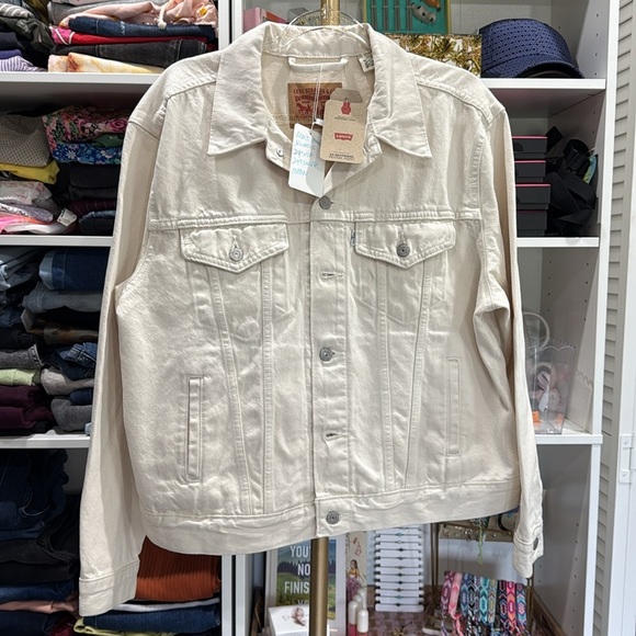 NWT Levi’s Ex boyfriend Trucker Denim Jacket X-Large - Picture 2 of 6